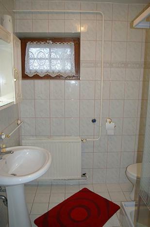 Papp Apartmanhaz Apartment Вонярквашеги Екстериор снимка